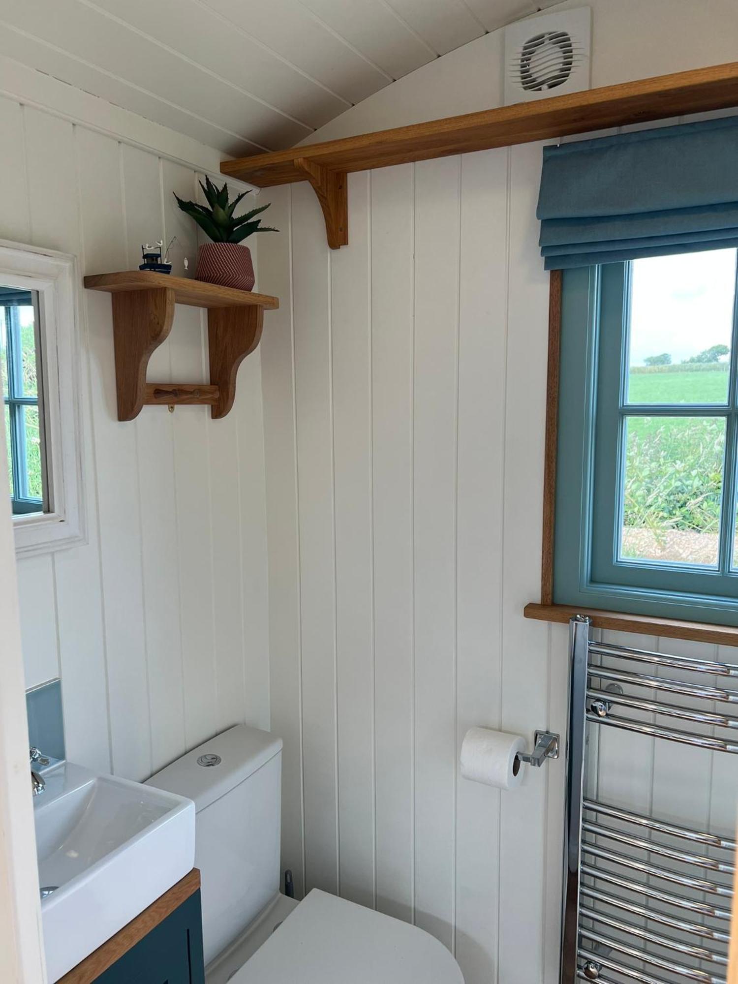 Toms Hut And Robins Rest Shepherd Huts Near Wadebridge Buitenkant foto